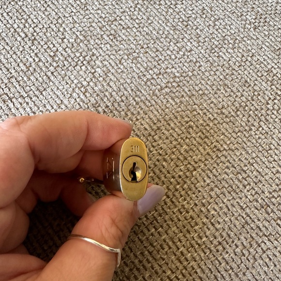 Louis Vuitton Lock & Key #311 - Picture 4 of 4